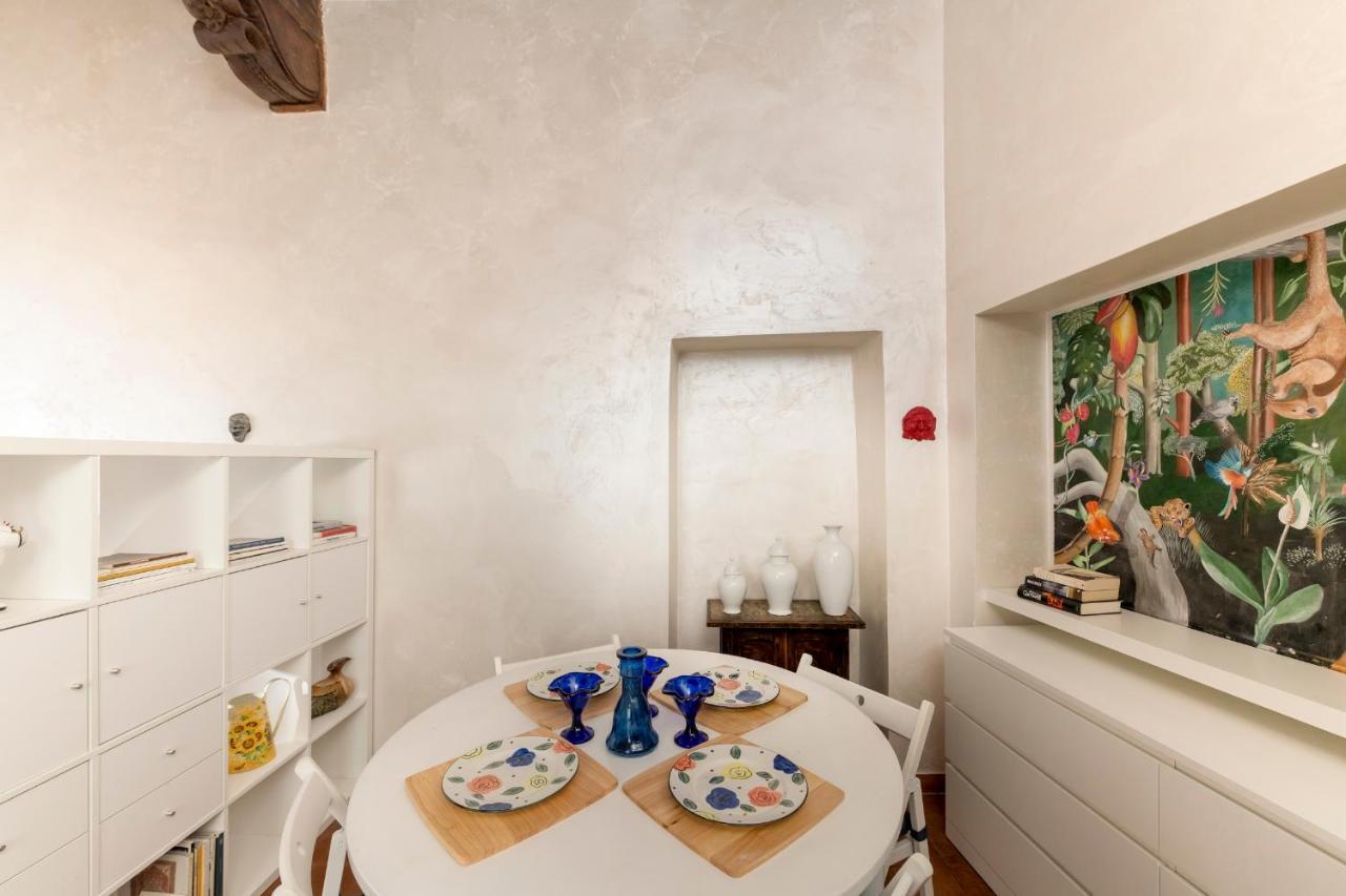 Apartament Giglio House - Campo De' Fiori Rzym Zewnętrze zdjęcie