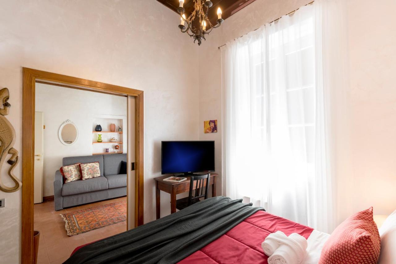 Apartament Giglio House - Campo De' Fiori Rzym Zewnętrze zdjęcie