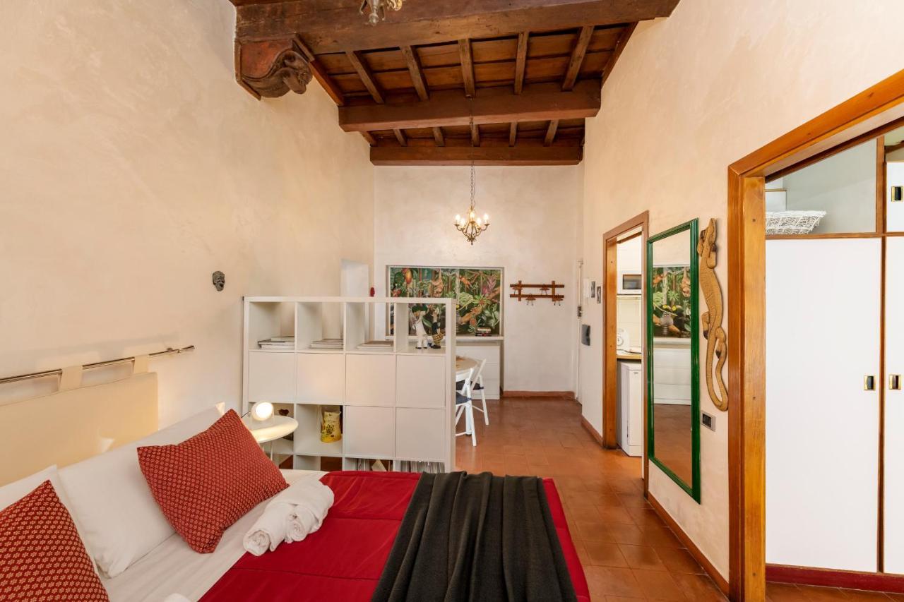 Apartament Giglio House - Campo De' Fiori Rzym Zewnętrze zdjęcie